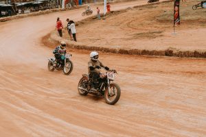 Exploring the World of Vintage Motorcycle Racing and Its Legends