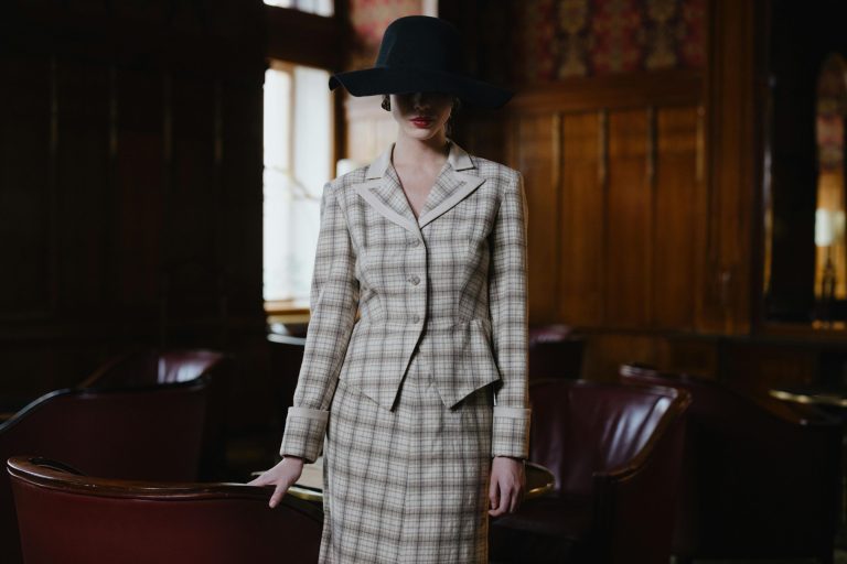 The power of an impeccably tailored suit for women
